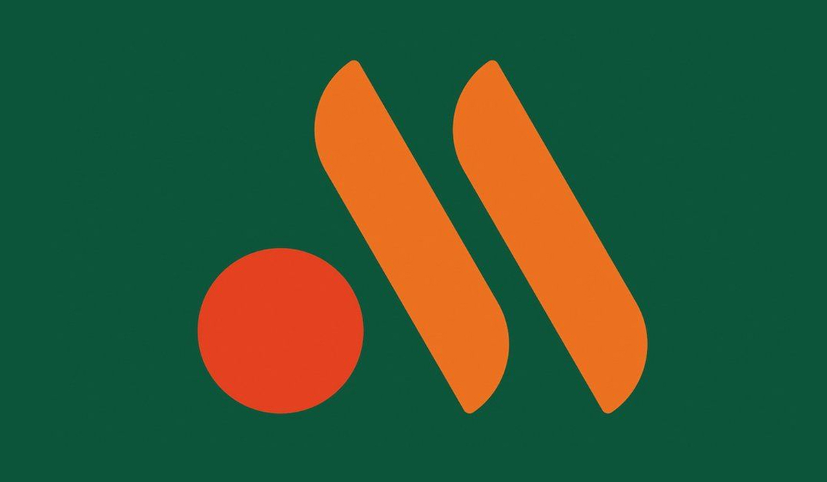 Russia's new version of McDonald's unveils logo